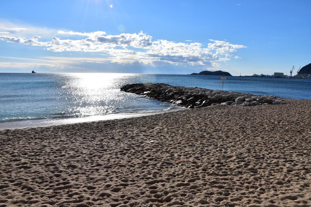 Studio Le Peneque Des Anges La Ciotat Kültér fotó